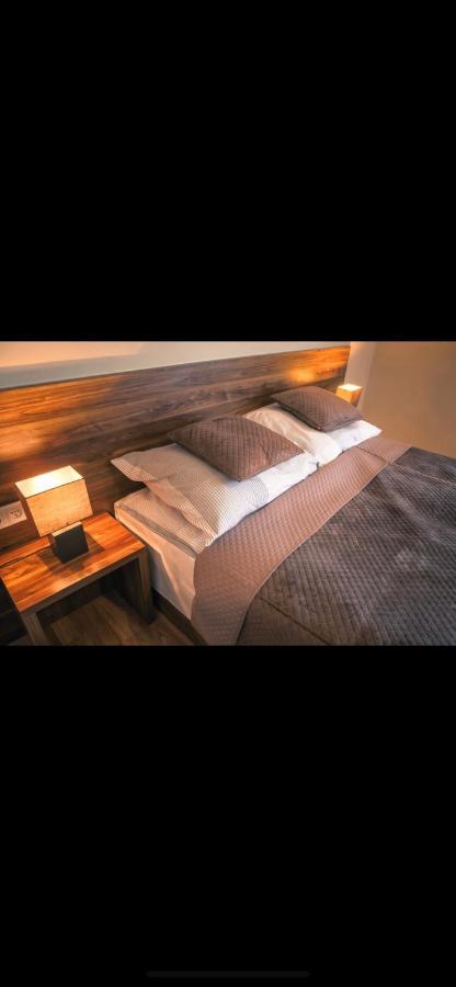 Piano Cafe B&B Mielec Eksteriør bilde