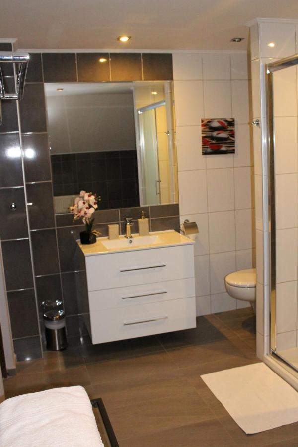 Piano Cafe B&B Mielec Eksteriør bilde
